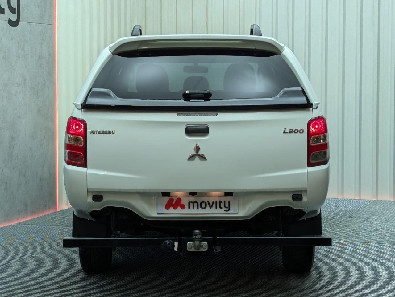 MITSUBISHI L200 D/C 250 DI-D M-PRO 154CV 4X4 17 