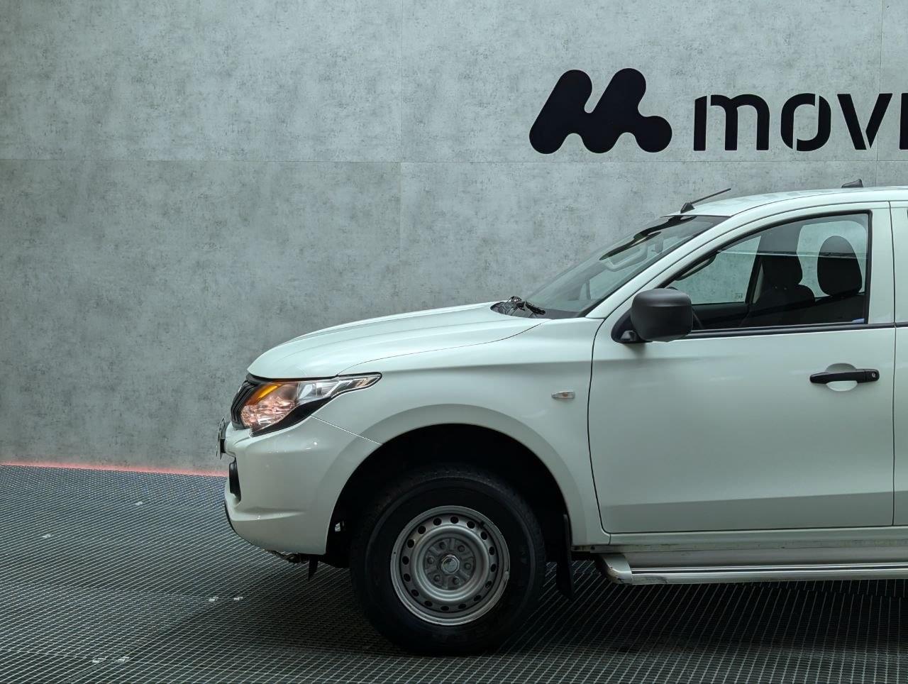 MITSUBISHI L200 D/C 250 DI-D M-PRO 154CV 4X4 7 