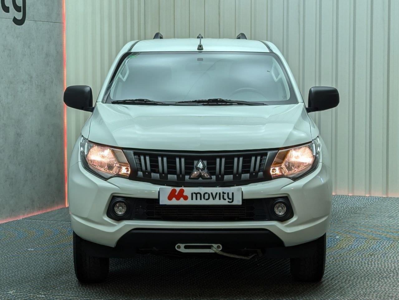 MITSUBISHI L200 D/C 250 DI-D M-PRO 154CV 4X4 9 