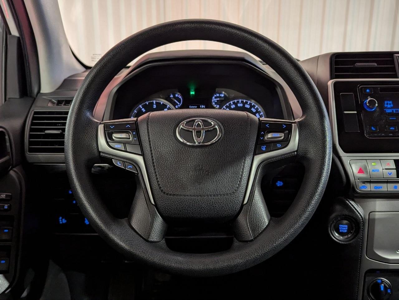 TOYOTA LAND CRUISER 2.8 D-4D 5P GX 7 PLAZAS 27 