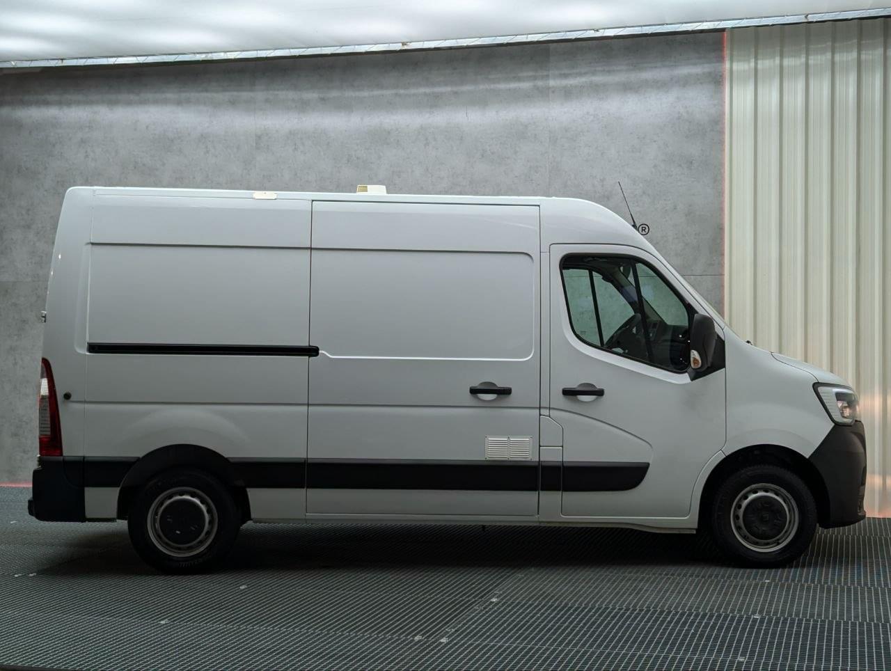 RENAULT MASTER FURGON 2.3 DCI 135CV L2H2 15 