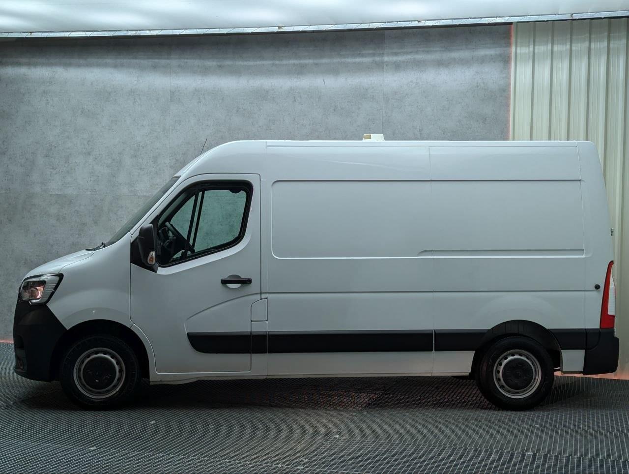 RENAULT MASTER FURGON 2.3 DCI 135CV L2H2 4 