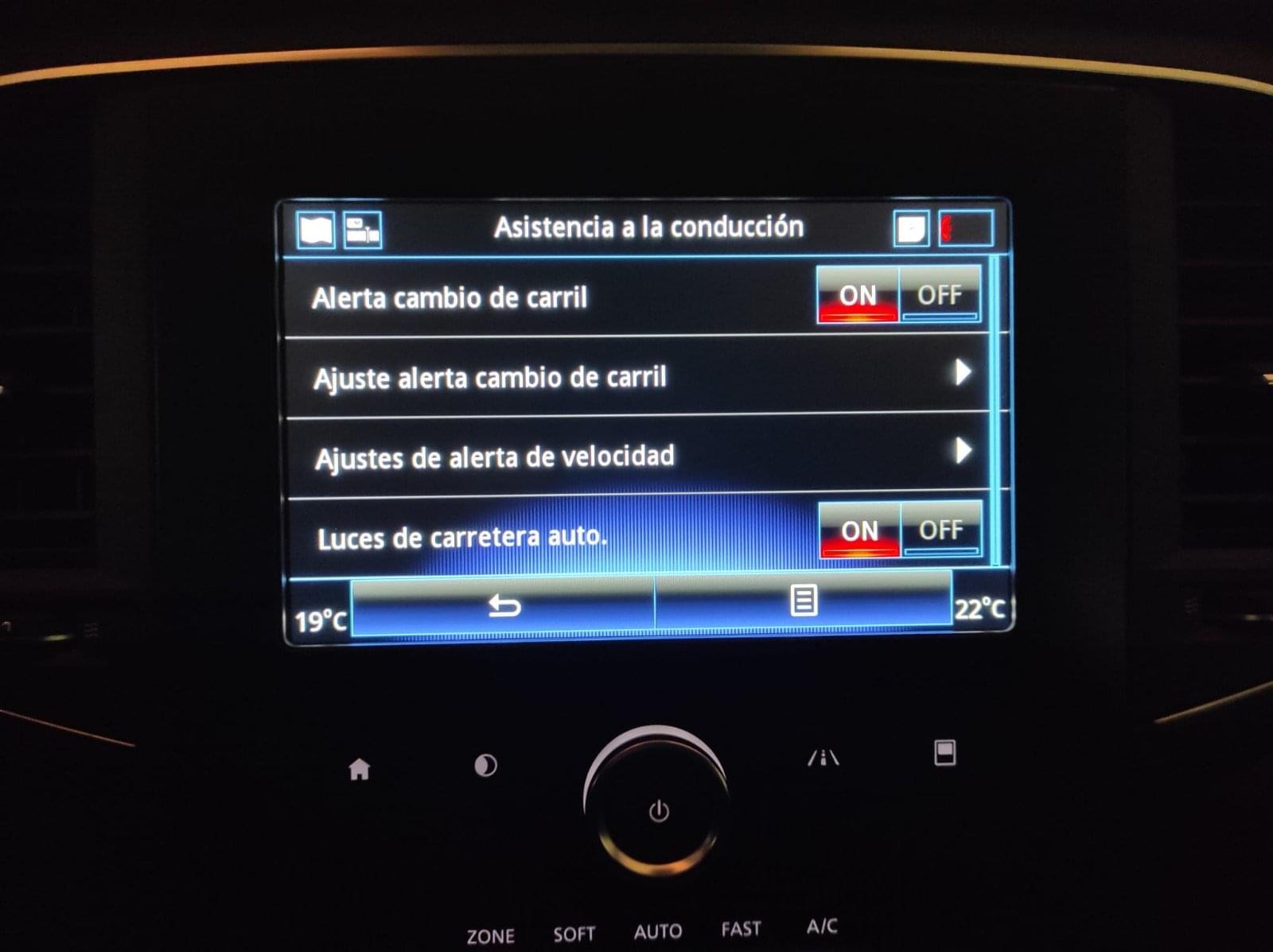 RENAULT MÉGANE 1.5DCI BUSINESS 115CV 25 