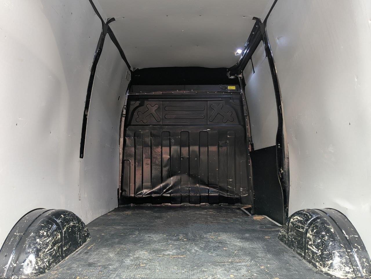 IVECO DAILY 35S16 2.3 MJT 160CV L2 H2 23 