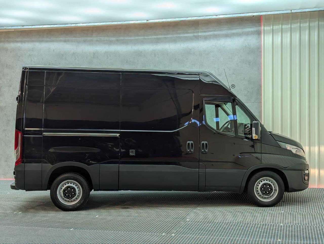 IVECO DAILY 35S16 2.3 MJT 160CV L2 H2 15 