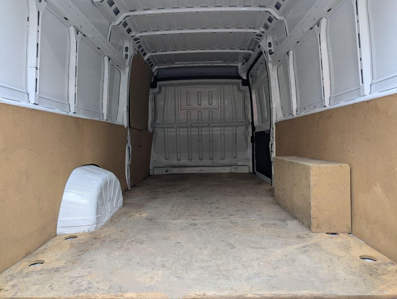 CITROEN JUMPER  FURGON L4 H2 2.2 BLUEHDI 140CV 21 