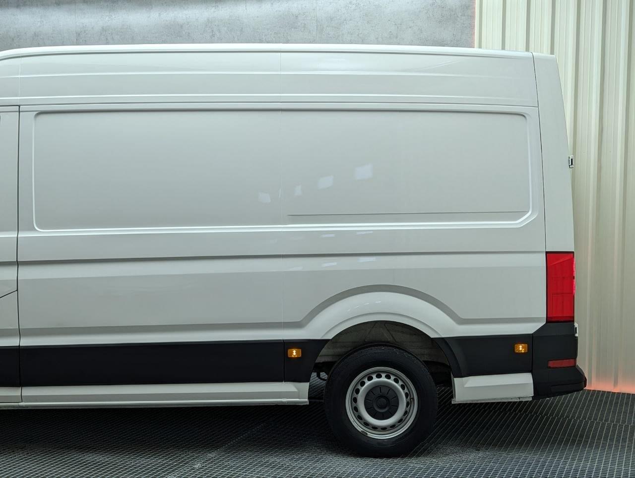 VOLKSWAGEN CRAFTER FURGON 2.0 TDI 140CV L3 H2 8 