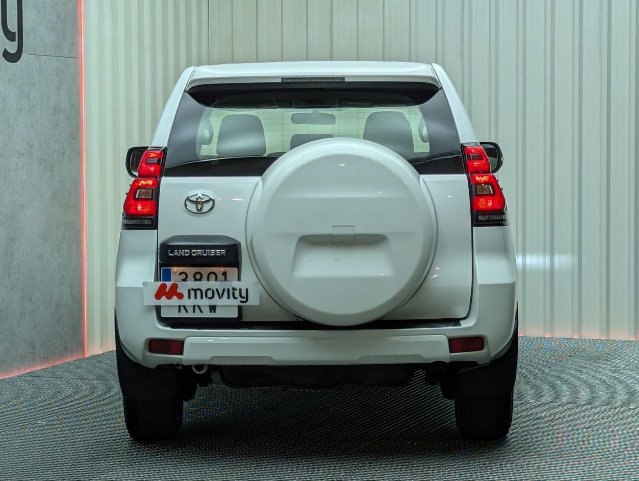 TOYOTA LAND CRUISER 2.8 D-4D 3P GX 17 