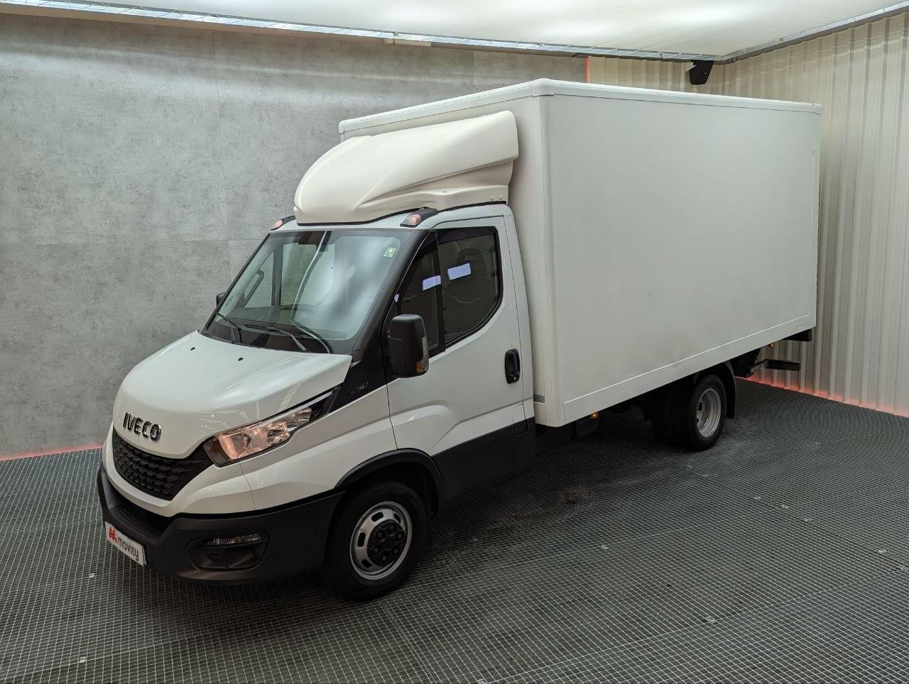 IVECO 35C14 2.3 136CV CARROZADO CON PLATAFORMA 18 