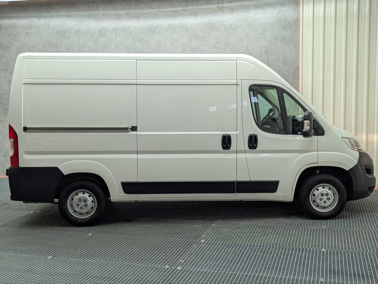 CITROEN JUMPER  FURGON 2.2 BLUEHDI 140CV  L2H2 14 