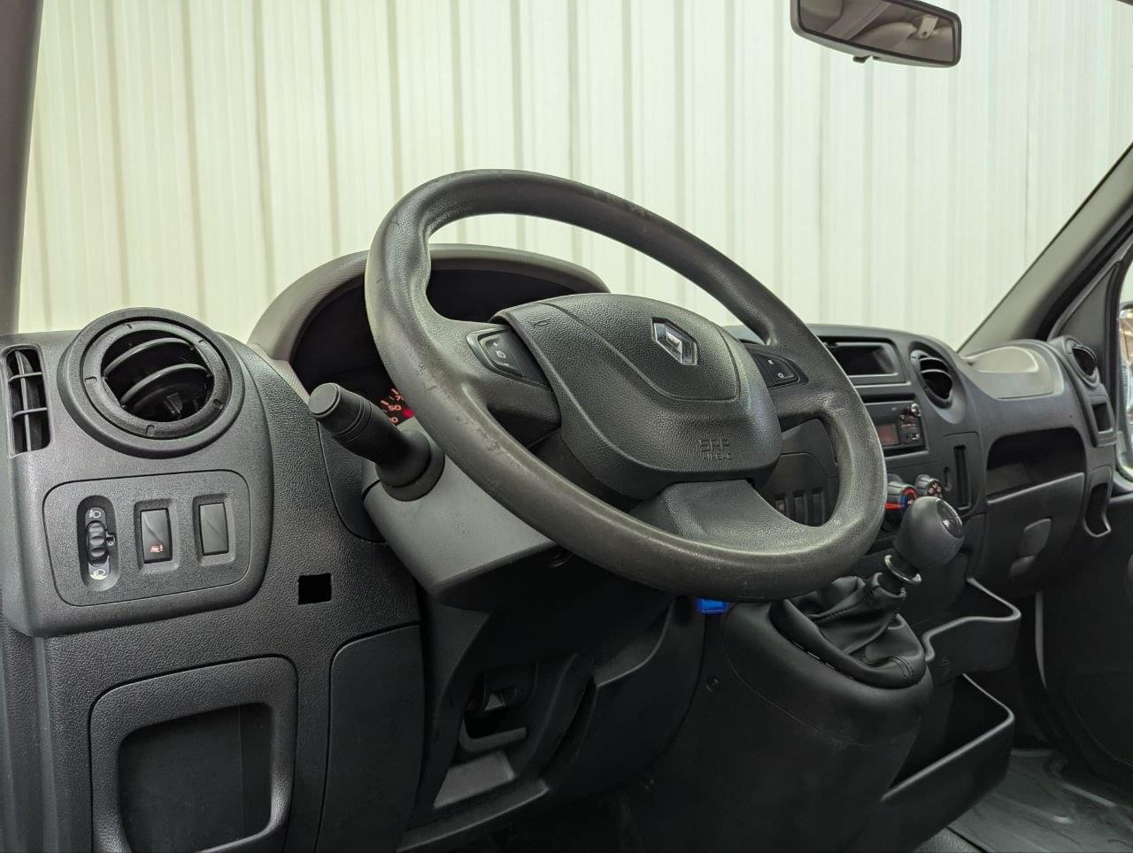 RENAULT MASTER 2.3 DCI 125CV CAJA ABIERTA L4 CON RAMPA 17 