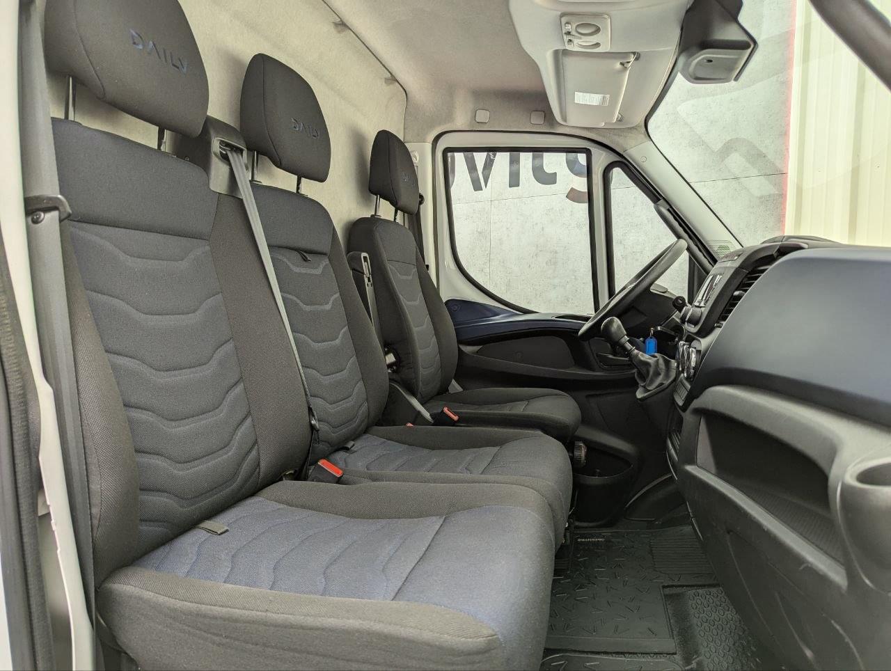 IVECO DAILY FURGON 35S16 L3H2 160CV 21 