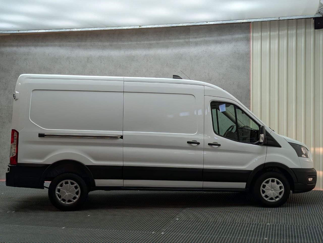 FORD TRANSIT FURGON 350 2.0 TDCI 130CV L3H2 FWD 14 