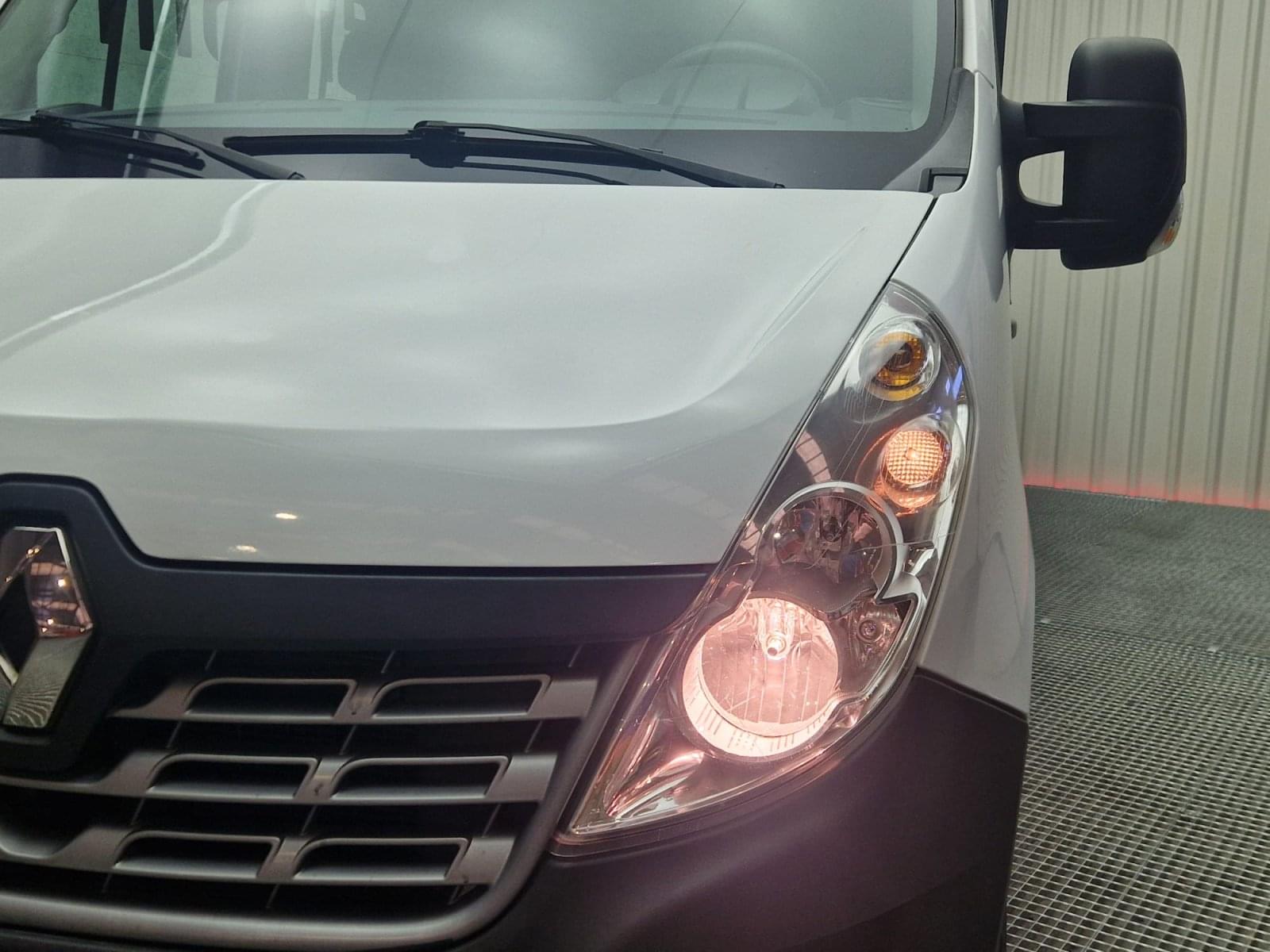 RENAULT MASTER 2.3 DCI 125CV CAJA ABIERTA DOBLE CABINA 5 