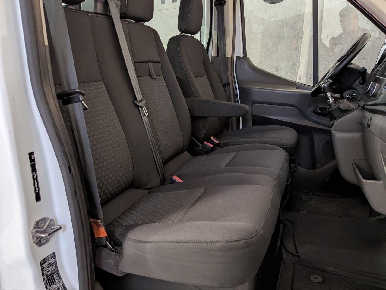 FORD TRANSIT 2.0 TDCI 170CV DOBLE CABINA CAJA ABIERTA 22 