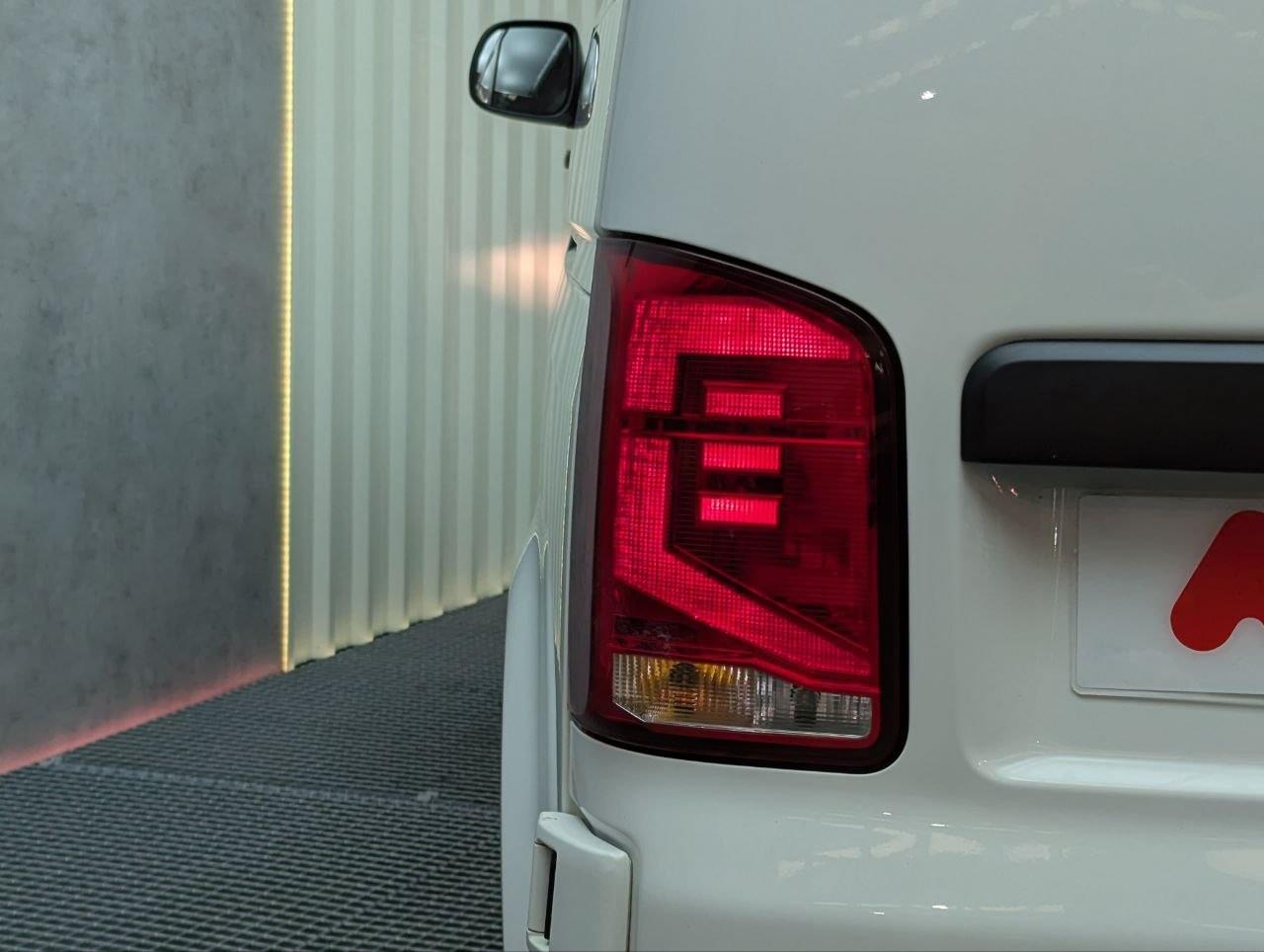 VOLKSWAGEN TRANSPORTER FURGON T6 2.0 TDI 110CV L2H1 BUSINESS 16 