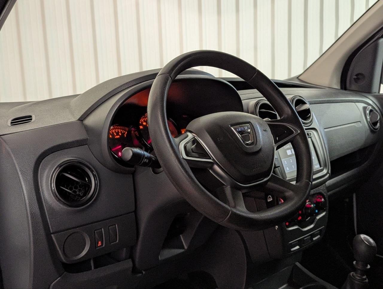 DACIA DOKKER VAN 1.5 BLUE DCI 95CV ESSENTIAL 19 