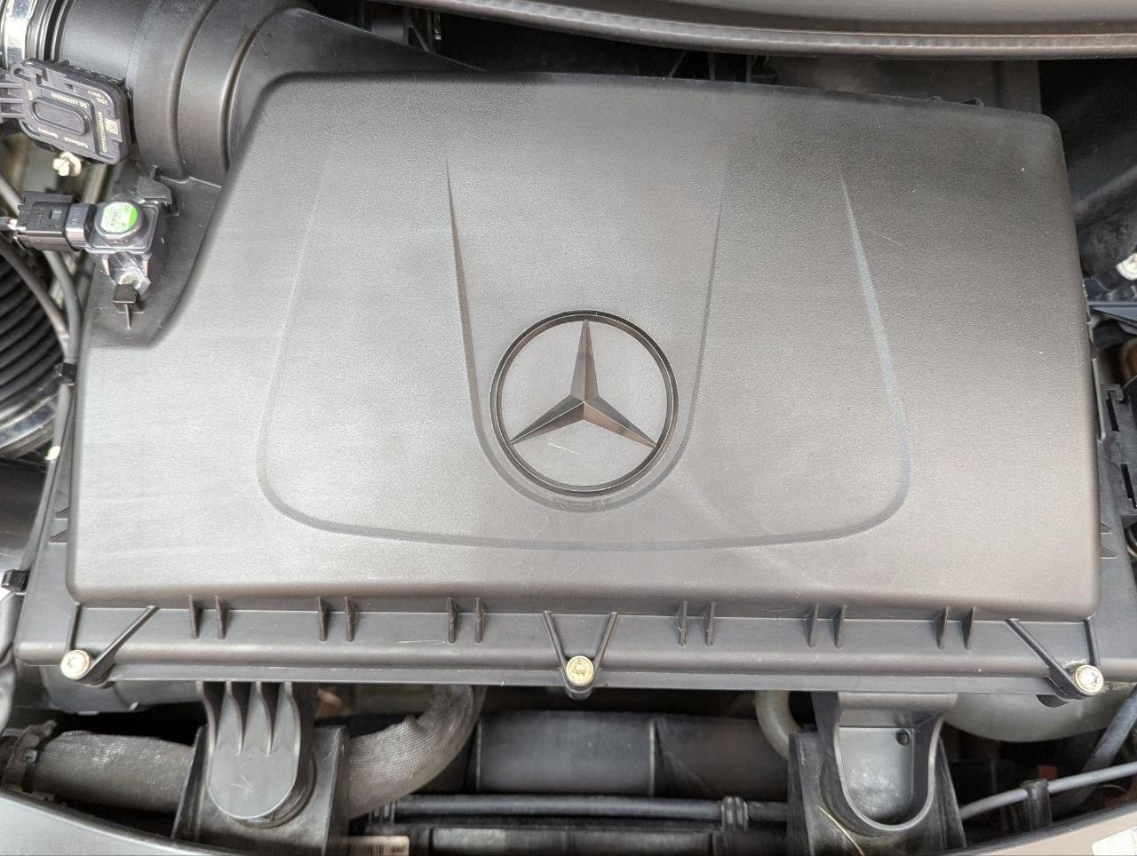 MERCEDES VITO FURGON 114CDI EXTRA LARGO 10 
