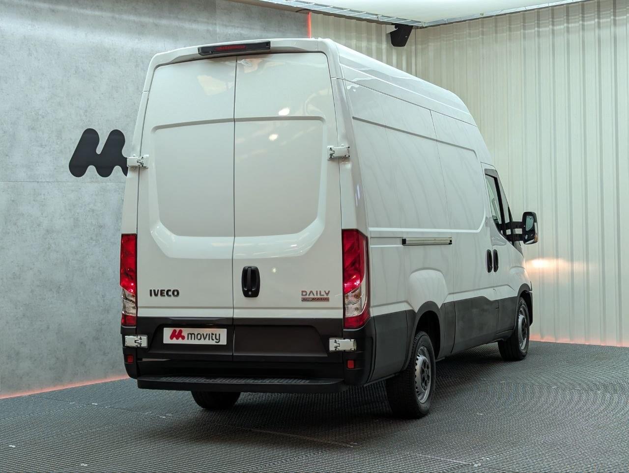 IVECO DAILY 2.3 MJET 35S16 L3H3 160CV AUT 12 