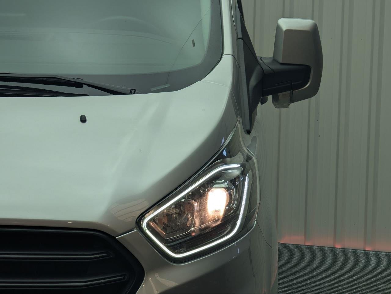 FORD TRANSIT CUSTOM FURGON MIXTO COMBI 6 2.0 TDCI 130CV 5 