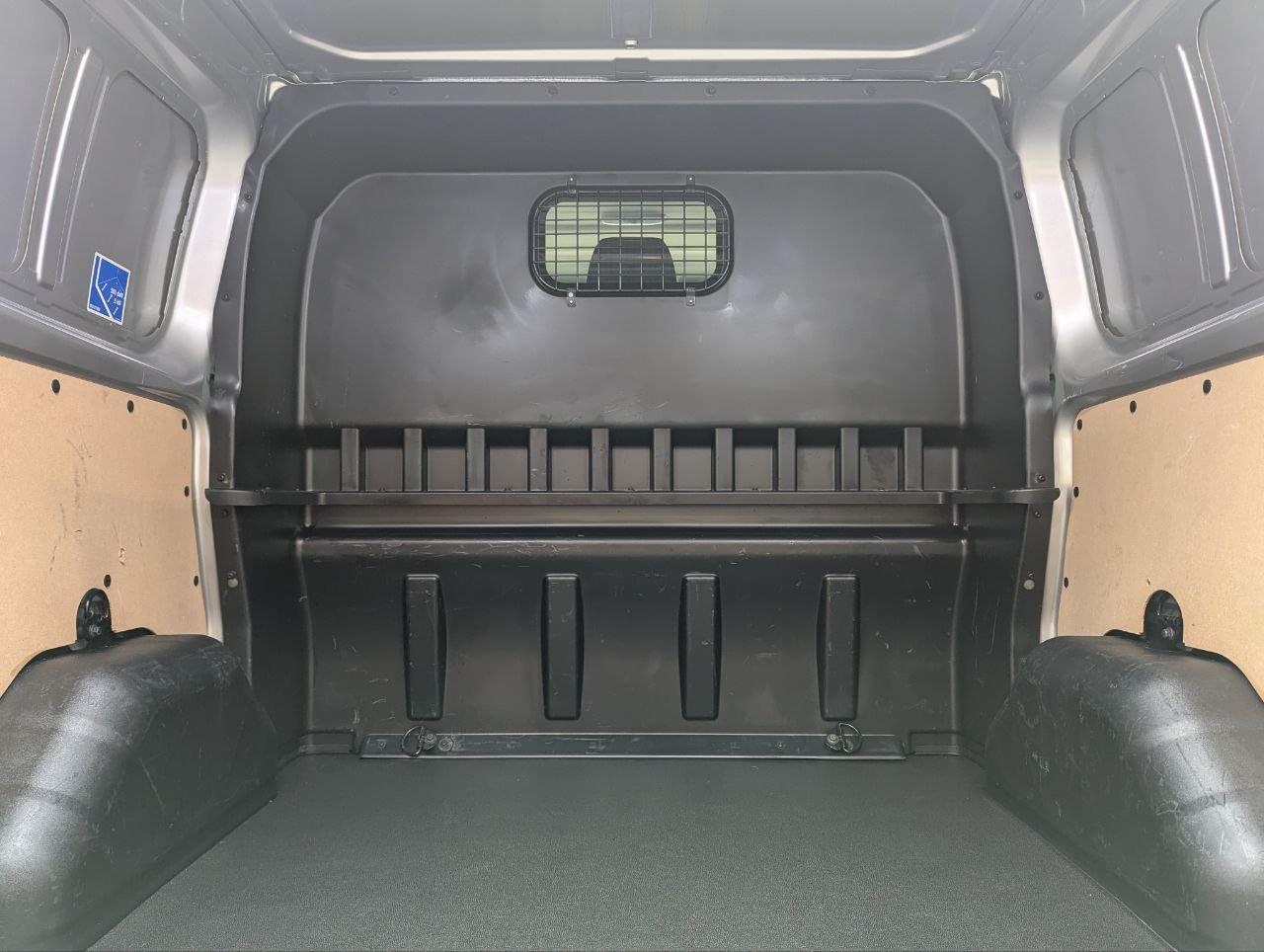 FORD TRANSIT CUSTOM FURGON MIXTO COMBI 6 2.0 TDCI 130CV 24 