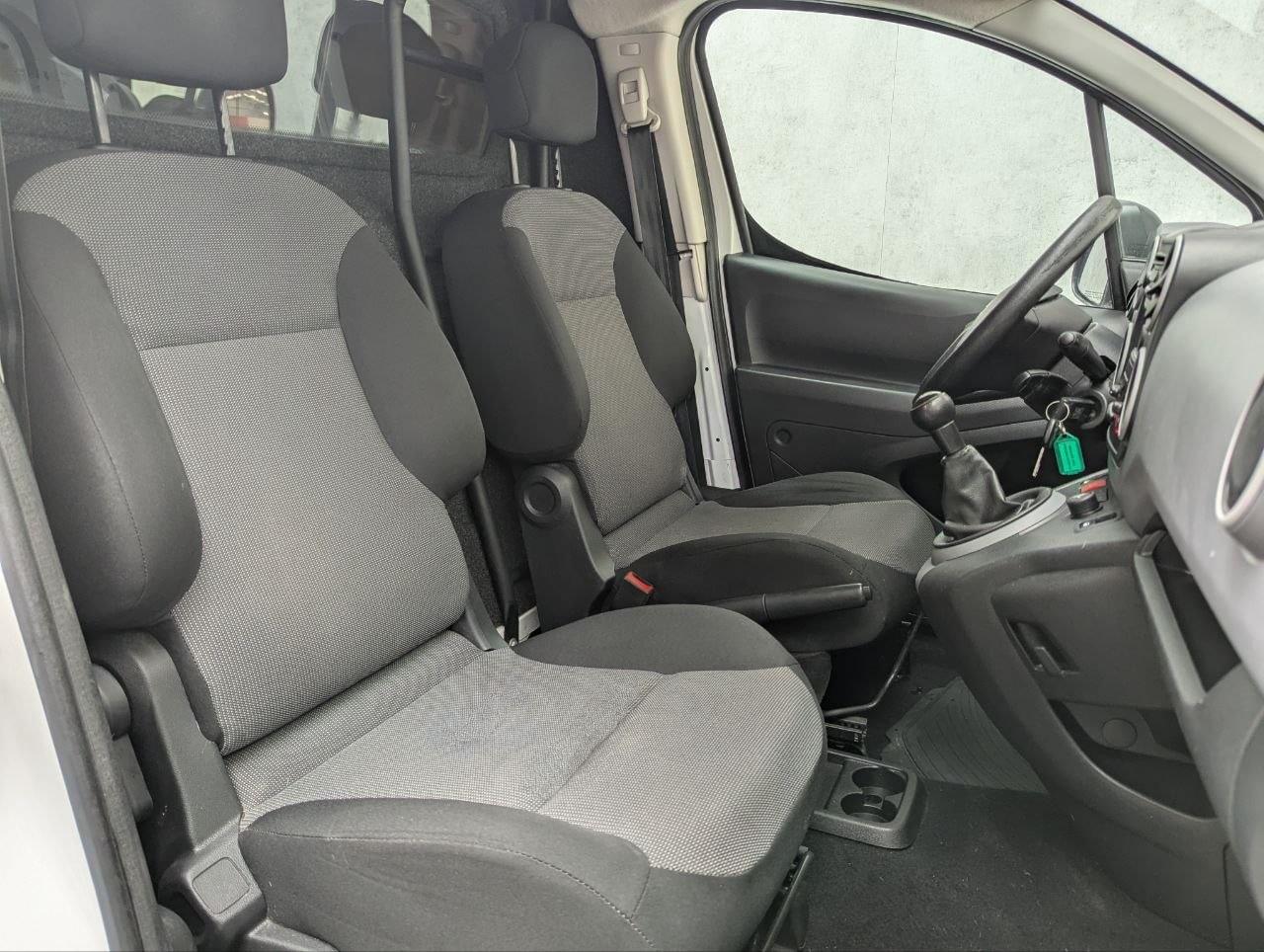PEUGEOT PARTNER FURGON 1.6 BLUEHDI 75CV 22 