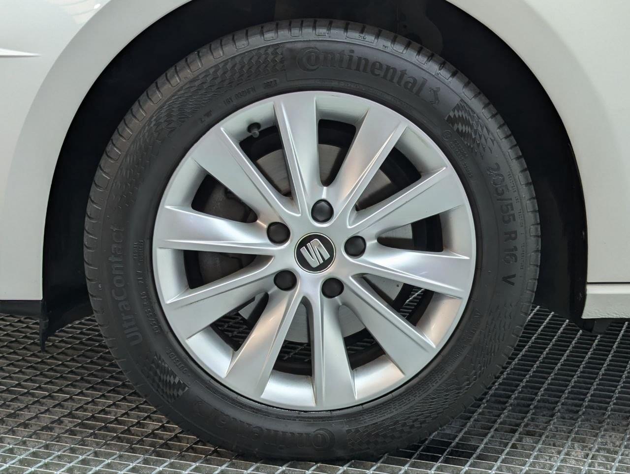 SEAT LEÓN 1.6 TDI 115CV STYLE 9 