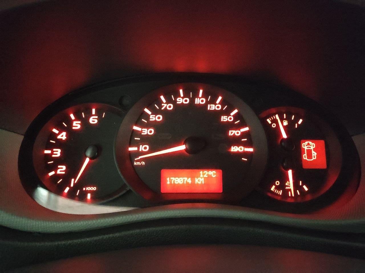 RENAULT MASTER 2.3 110CV. L2H2 110CV 27 