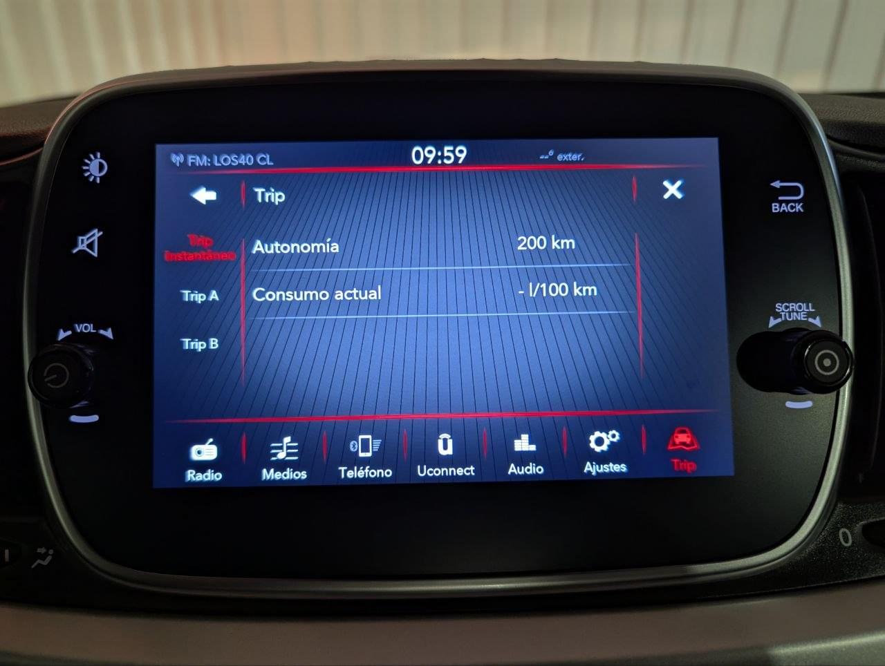FIAT 500 1.0 HYBRID CONNECT 70CV 32 
