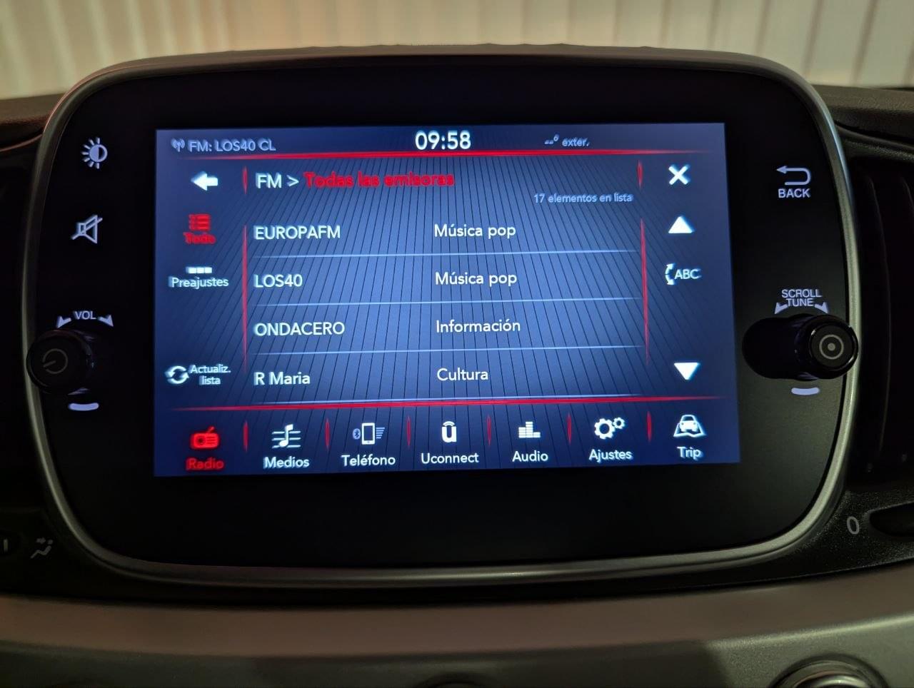FIAT 500 1.0 HYBRID CONNECT 70CV 35 