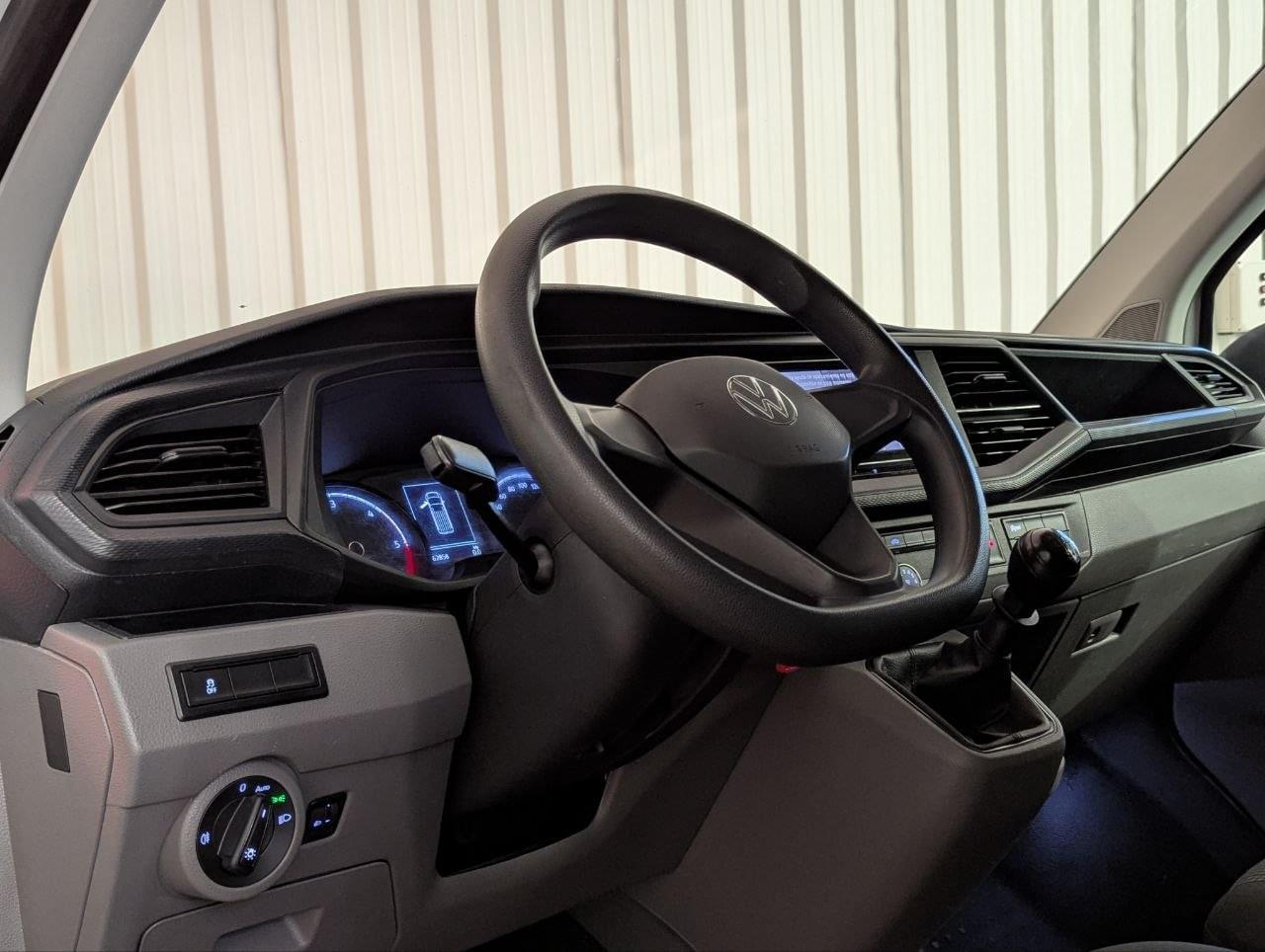 VOLKSWAGEN TRANSPORTER FURGON 2.0 TDI 150CV L1H1 19 