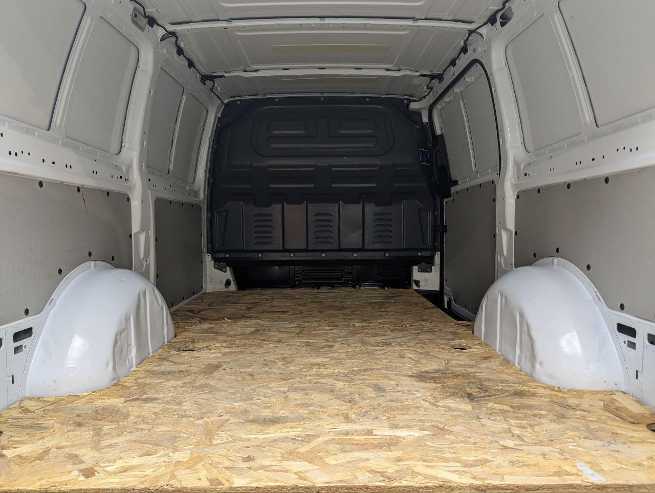 MERCEDES VITO 114CDI FURGON LARGO 23 