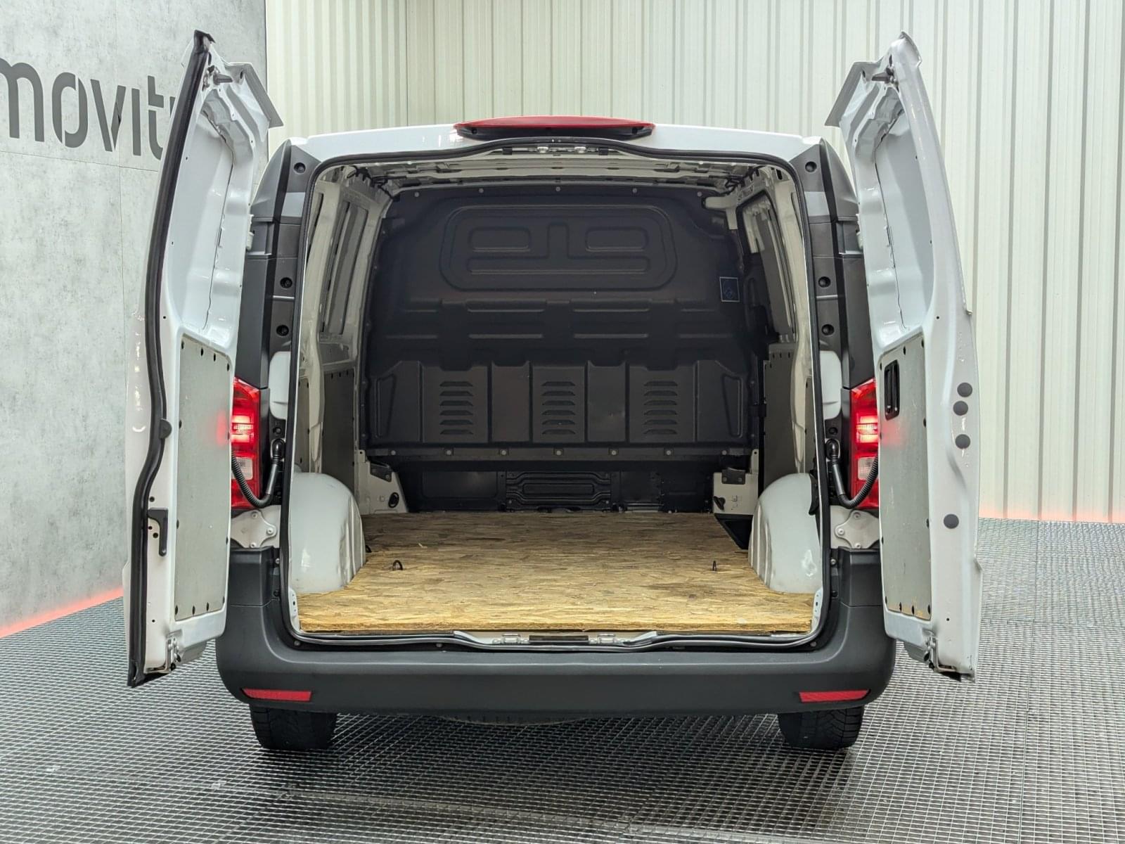 MERCEDES VITO 114CDI FURGON LARGO 18 