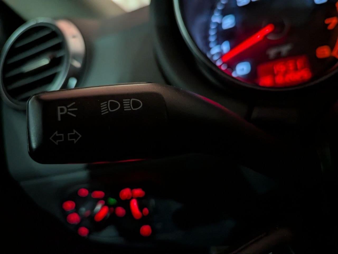 AUDI TT 3.2 V6 250CV DSG QUATTRO 37 