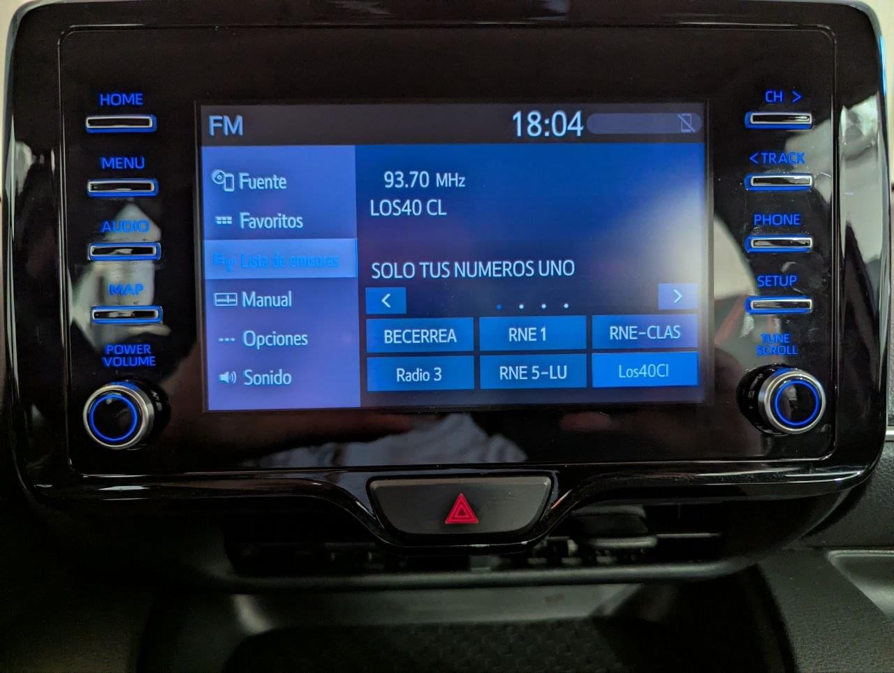 TOYOTA YARIS HIBRIDO 120H E-CVT 5P BUSINESS PLUS 29 