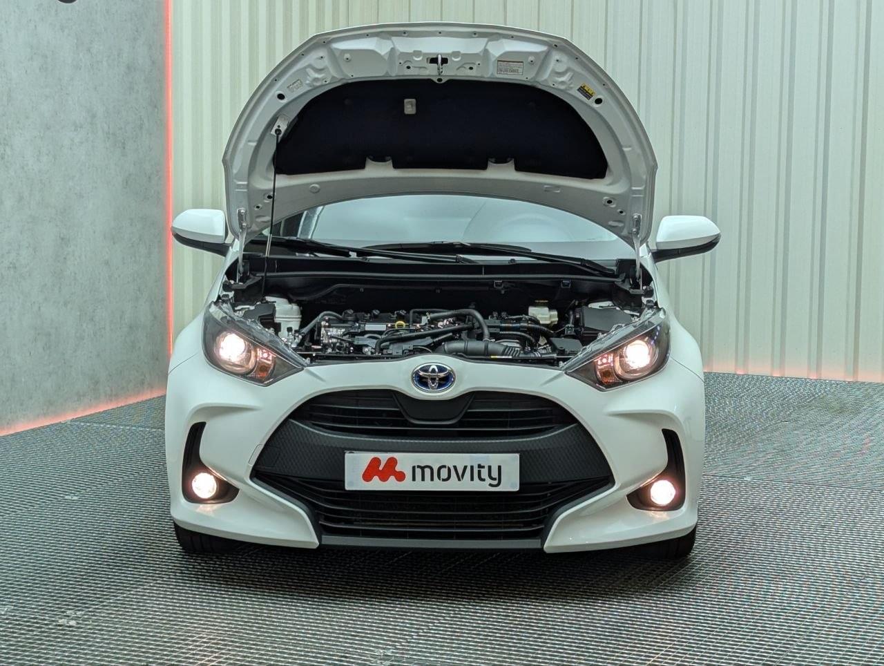 TOYOTA YARIS HIBRIDO 120H E-CVT 5P BUSINESS PLUS 12 