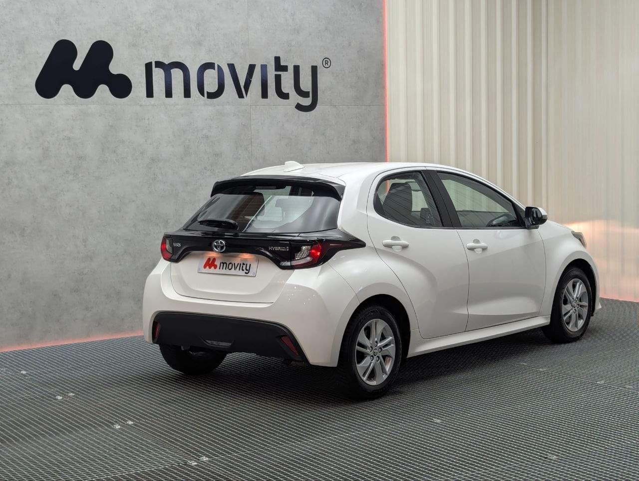 TOYOTA YARIS HIBRIDO 120H E-CVT 5P BUSINESS PLUS 16 
