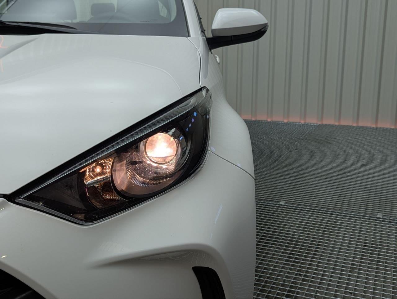 TOYOTA YARIS HIBRIDO 120H E-CVT 5P BUSINESS PLUS 5 