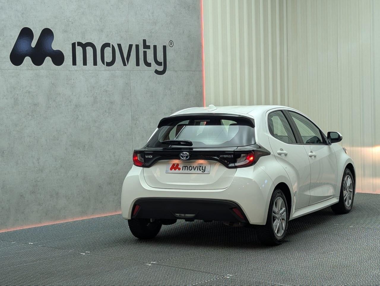 TOYOTA YARIS HIBRIDO 120H E-CVT 5P BUSINESS PLUS 15 