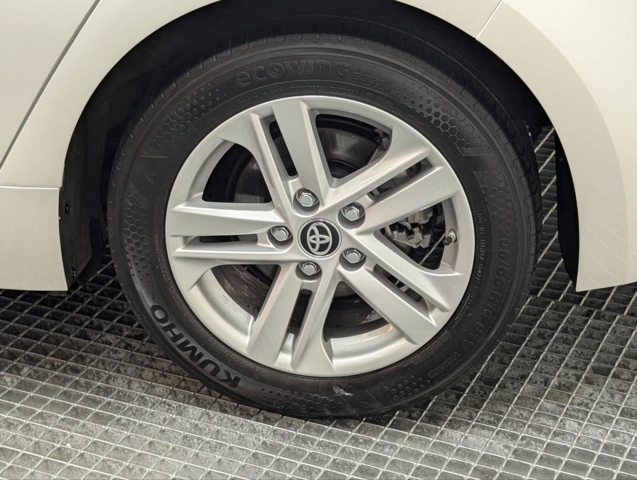 TOYOTA COROLLA 125H BUSINESS PLUS E-CVT 10 