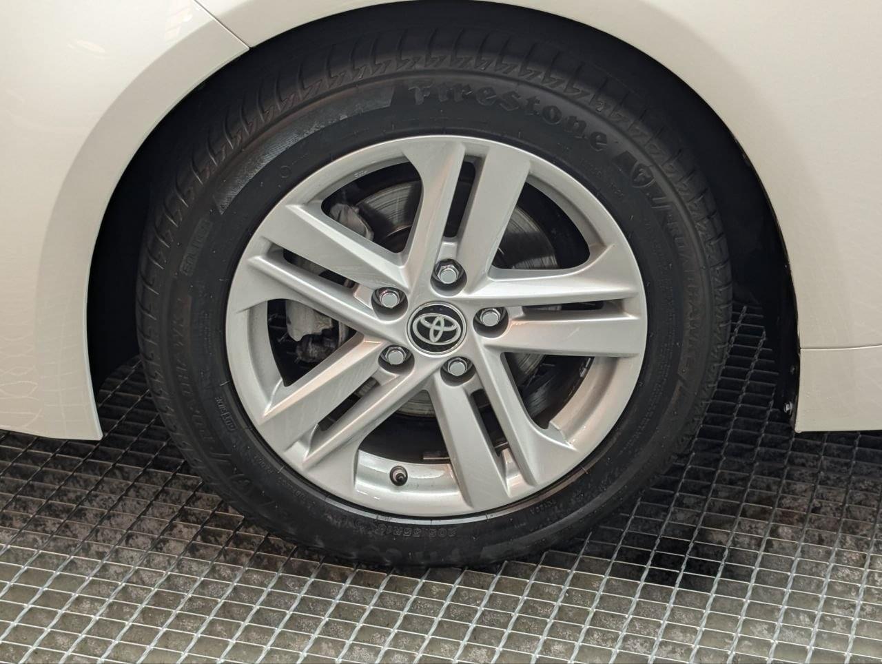TOYOTA COROLLA 125H BUSINESS PLUS E-CVT 9 