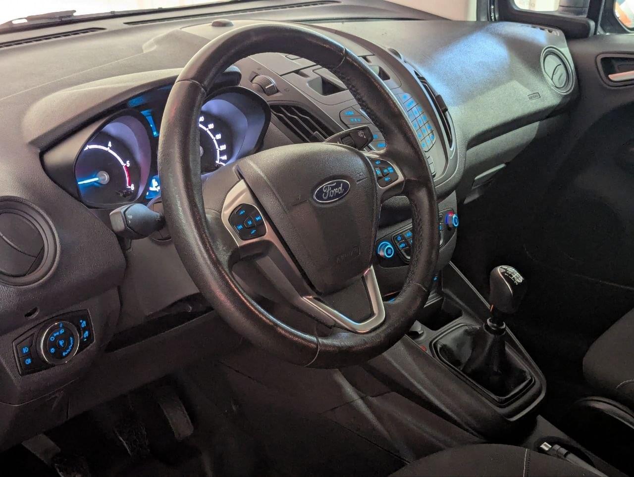 FORD TRANSIT COURIER VAN TREND 1.5 TDCI 75CV 19 