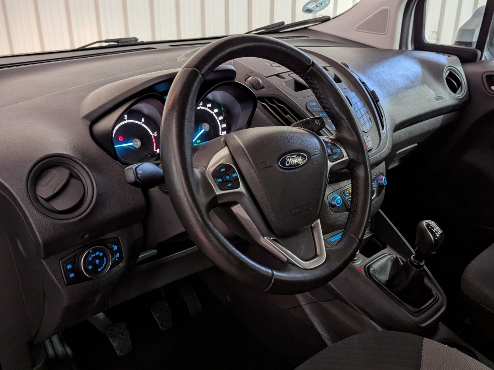 FORD TRANSIT COURIER COMBI TREND 1.5 TDCI 100CV 19 