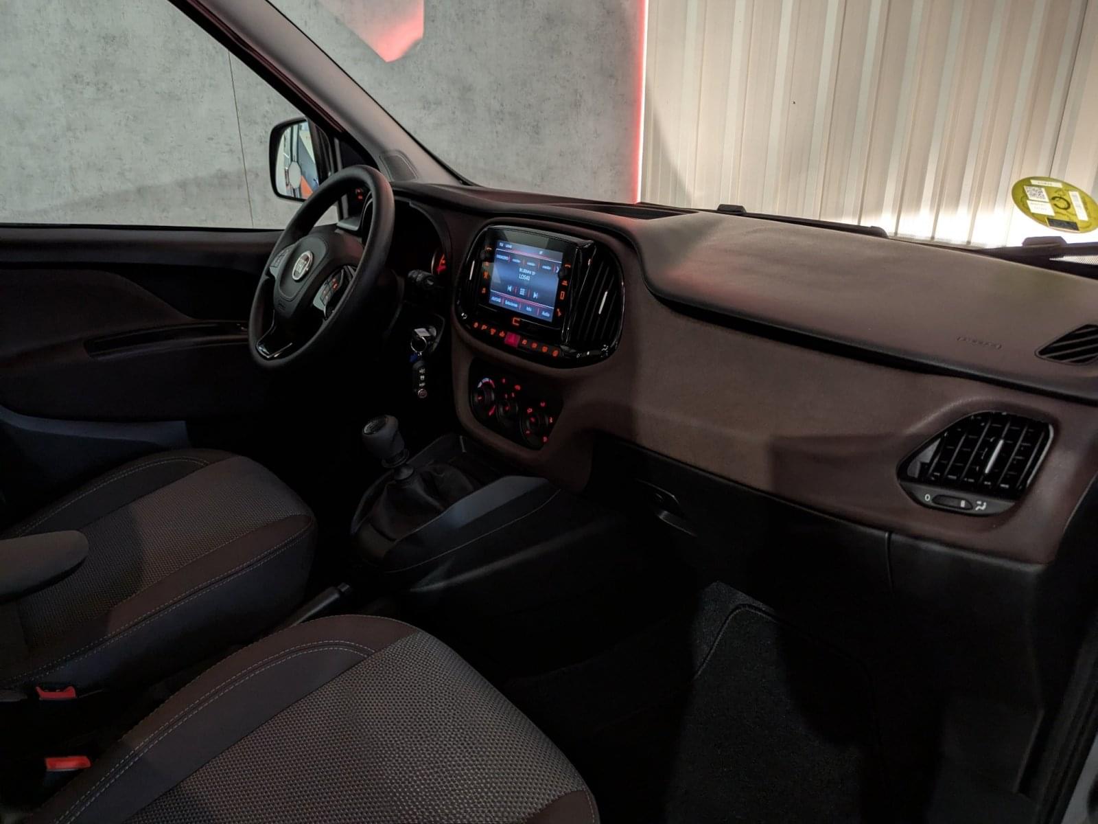 FIAT DOBLO COMBI 1.6 MJT 105CV TREKKING 21 