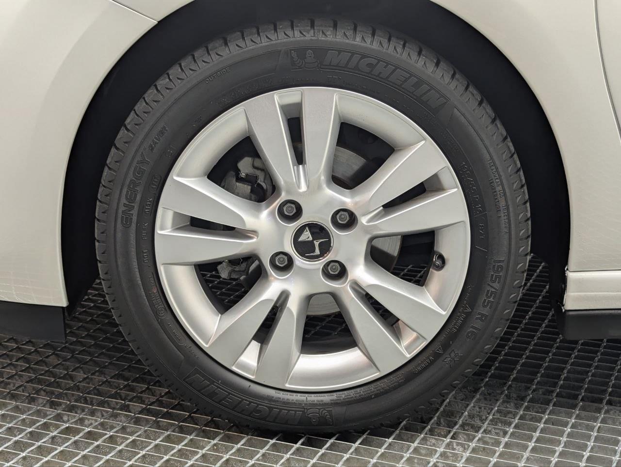 DS DS3 BLUE HDI SS DESIRE 1.6 100CV 9 
