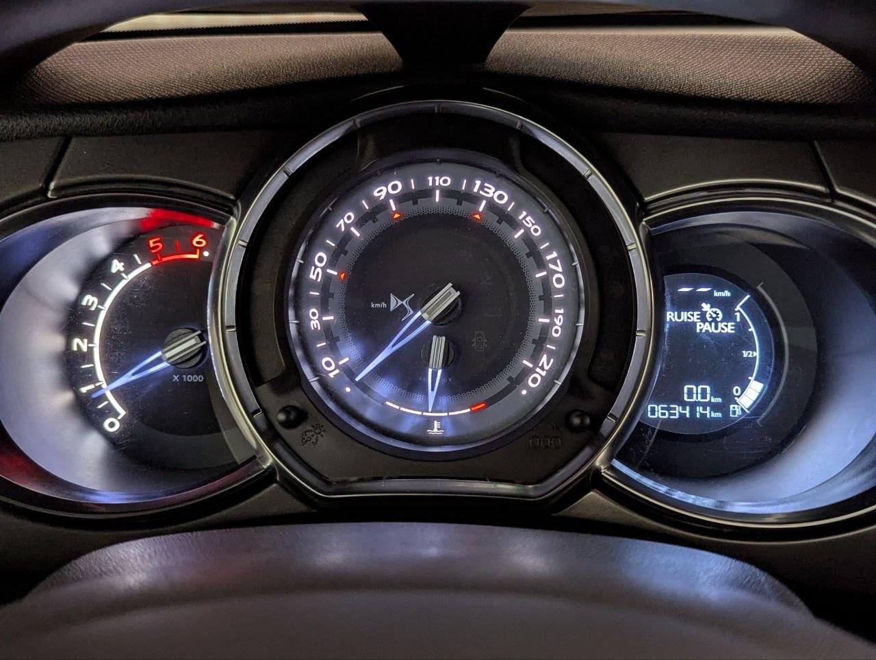 DS DS3 BLUE HDI SS DESIRE 1.6 100CV 26 