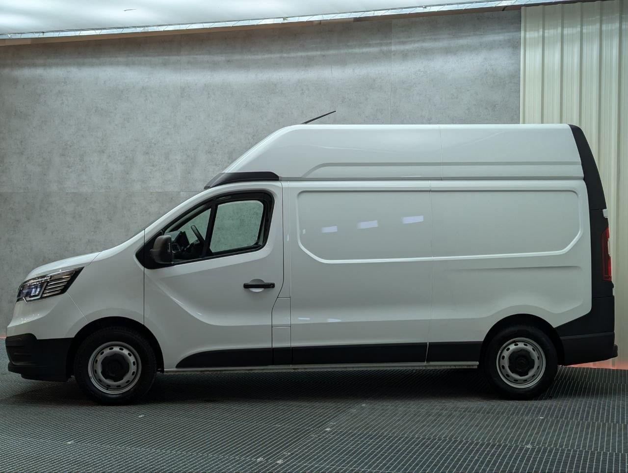 RENAULT TRAFIC FURGON 2.0 BLUE DCI 150CV L2H2 4 