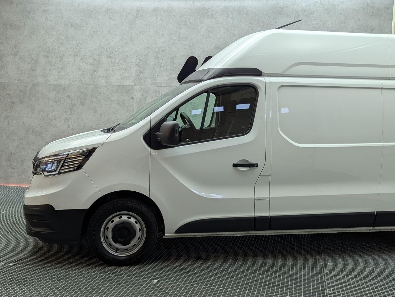RENAULT TRAFIC FURGON 2.0 BLUE DCI 150CV L2H2 7 