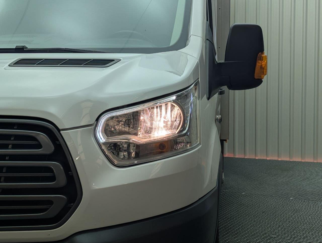 FORD TRANSIT CARROZADO PLATAFORMA 2.0TDCI 130CV L4 13 