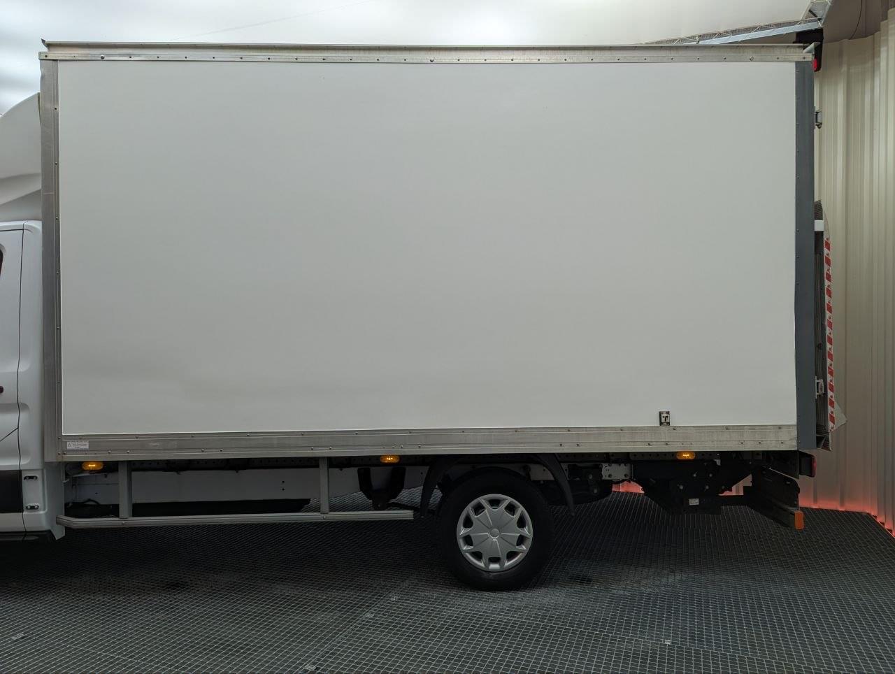 FORD TRANSIT CARROZADO PLATAFORMA 2.0TDCI 130CV L4 15 